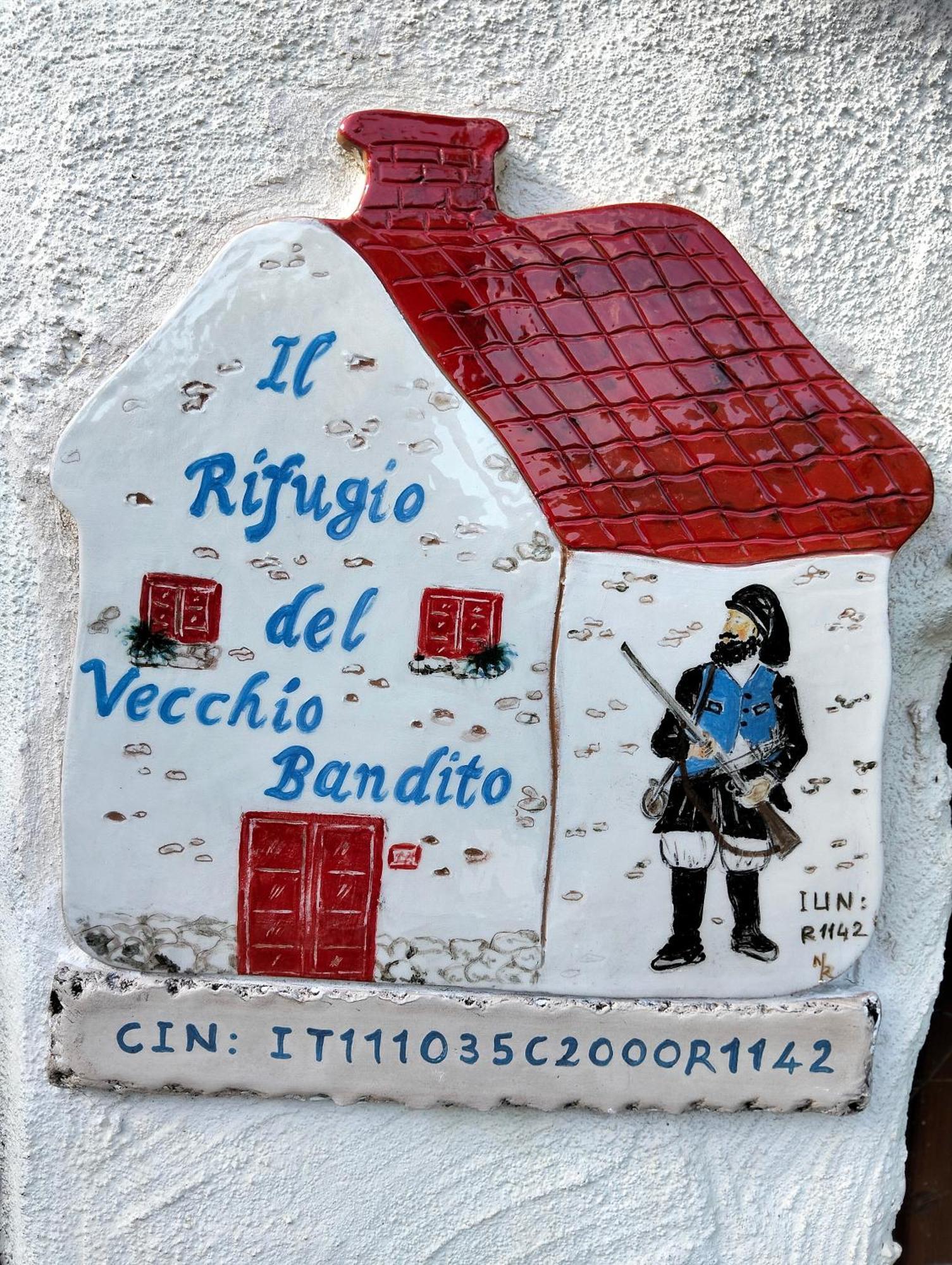 Il Rifugio Del Vecchio Bandito Iglesias Exteriér fotografie